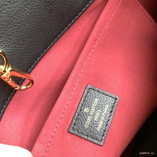 WIS LOUIS MONTAIGNE MM VUITTON 1223